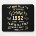 Alfombrilla De Ratón Leyenda de mito masculino de 1952 70th Birthday Te<br><div class="desc">Leyenda de mito masculino de 1952 70th Birthday Tee de 70 años</div>