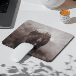 Alfombrilla De Ratón Lodge de montaña de oso marrón<br><div class="desc">Este diseño se puede personalizar eligiendo la opción Editar diseño. También puede transferir a otros artículos. Póngase en contacto conmigo en colorflowcreations@gmail.com o utilice la opción de chat en la parte superior de la página si desea tener este diseño en otro producto o necesita ayuda. Ver más de mis diseños...</div>