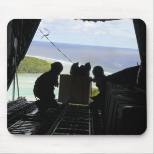 Alfombrilla De Ratón Los aviadores eliminan una plataforma de