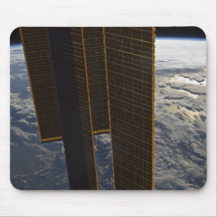 Alfombrilla De Ratón Los paneles solares de la estación espacial