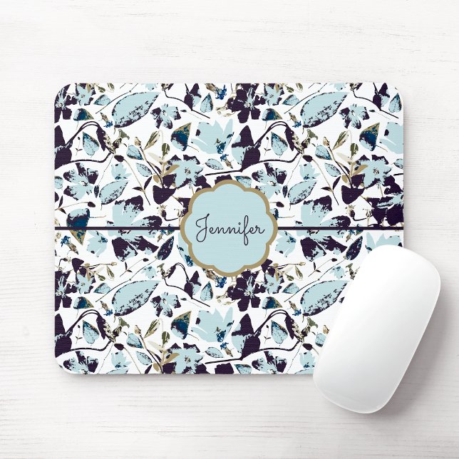 Alfombrilla De Ratón Luz Azul Floral Agua Clematis Nombre (Light Blue Floral Watercolor Clematis Name Mouse Pad from Studio Posies.)