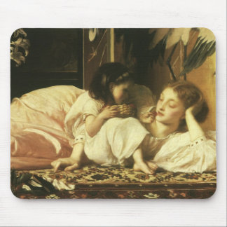 Alfombrilla De Ratón Madre e hijo (alias cerezas) por Lord Leighton