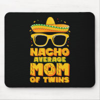 Mamá promedio de gemelos mexicana Cinco de Mayo na