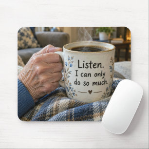 Alfombrilla De Ratón Mano de anciana sosteniendo una taza de café