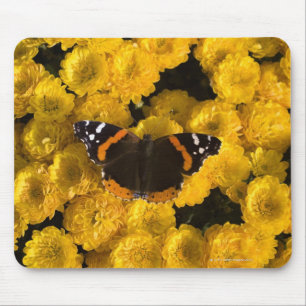 Alfombrilla De Ratón Mariposa en astros amarillos