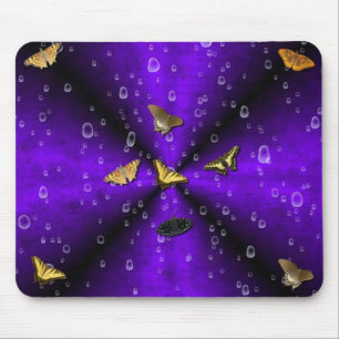 Alfombrilla De Ratón Mariposas y gotas de lluvia en el arcoiris púrpura
