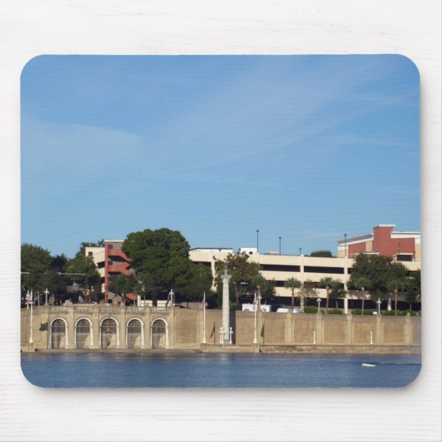 Alfombrilla De Ratón Mirando a través del espejo del lago (Frente)