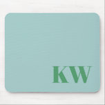 Alfombrilla De Ratón Modern Light Blue Monogram Initials Personalized<br><div class="desc">This personalized mouse pad features a clean, minimalist design with a soft light blue background and bold green initial lettering. The simple layout feels modern and polished, making it an easy upgrade for home offices, work desks, or study spaces. Personalize with an initial to create a thoughtful, practical gift that...</div>