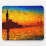 Alfombrilla De Ratón Monet-Puesta del sol de Claude en Venecia<br><div class="desc">La puesta del sol en Venecia hizo en 1908,  es una de las pinturas más famosas de Claude Monet. Un cojín de ratón atractivo con grados de naranja,  de marrón y de azul para las fans de Claude Monet.</div>
