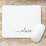 Alfombrilla De Ratón Monograma del guión de la cuna blanca negra modern<br><div class="desc">Monograma blanco y negro Añadir su propio nombre Mousepad (almohadilla del ratón). Esto hace que el dulce perfecto cumpleaños 16,  boda,  ducha de novia,  aniversario,  ducha de bebé o fiesta de soltera sea regalo para alguien que ama el lujo glam y los estilos de moda.</div>