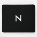 Alfombrilla De Ratón Monograma Minimalista blanco negro moderno inicial<br><div class="desc">Añada un toque personalizado a su espacio de trabajo con esta estera de ratón llamativa, con un monograma inicial en blanco sobre un fondo negro elegante. El diseño minimalista crea una estética audaz, mientras que la almohadilla del ratón es a la vez elegante y funcional. La letra monocroma en blanco...</div>