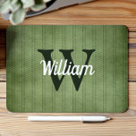 Alfombrilla De Ratón Monograma retro de pinza verde<br><div class="desc">Este diseño presenta un patrón de pinstripe verde vintage en verde con rayas disecadas más oscuras. Personalízalo con tu monograma inicial en verde oscuro/negro y tu nombre en retro-script blanco.</div>