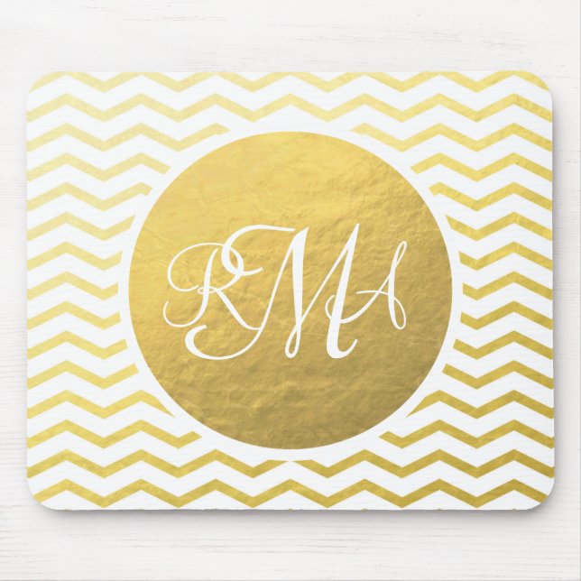 Alfombrilla De Ratón Monogramado Gold y Chevron blanco personalizado (Frente)