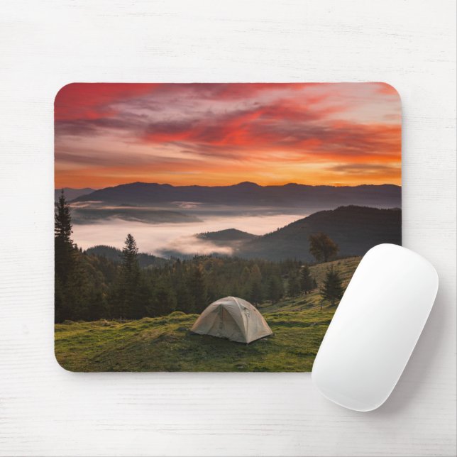 Alfombrilla De Ratón Montañas | Amanecer de niebla de acampada (Con ratón)