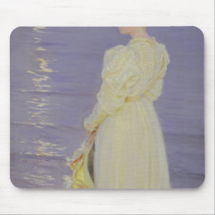 Alfombrilla De Ratón Mujer en el blanco en una playa, 1893