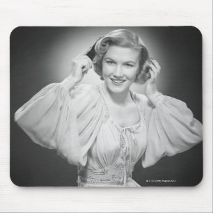 Alfombrilla De Ratón Mujer en el vestido 2