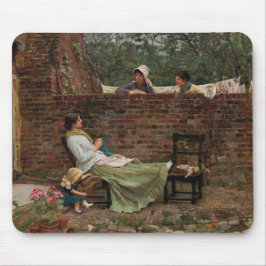 Alfombrilla De Ratón Mujeres Chateando sobre la pared del jardín (Gossi