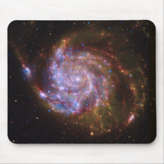 Alfombrilla De Ratón Nacimiento estelar en el volante: Galaxia M101