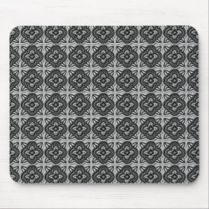 Alfombrilla De Ratón Negro de Quatrefoils en la plata