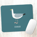 Alfombrilla De Ratón Nombre de gaviota Cheeky<br><div class="desc">Una gaviota descarada parada junto al océano. Ideal para los amantes de los pájaros y de la costa. Eliminar o cambiar el nombre a personalizar.</div>