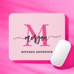 Alfombrilla De Ratón Nombre del Monograma de Giro de Guión Moderno Cali<br><div class="desc">Añade un toque de color a tu espacio de trabajo con nuestro teclado de ratón con un monólogo de guiones modernos y calientes. Con un vibrante diseño rosa caliente y personalizado con su nombre en un guión moderno de moda, este teclado del ratón combina el estilo con la practicidad. La...</div>