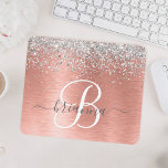 Alfombrilla De Ratón Nombre del monograma del Purpurina Metalizado cepi<br><div class="desc">Añada un toque de estilo y glamour a su espacio de trabajo con este precioso teclado de ratón con nombre de purpurina metalizado de color oro y rosa hecho a personalizado. Personalízalo con cualquier nombre que elijas y mírelo brillar. El accesorio perfecto para hacer que tu escritorio parezca aún más...</div>