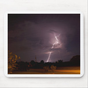 Alfombrilla De Ratón Nubes de tormenta de relámpago nocturno