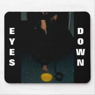 ALFOMBRILLA DE RATÓN OJOS ABAJO