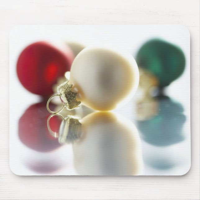 Alfombrilla De Ratón Ornamentos de árbol coloridos (Frente)