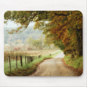 Alfombrilla De Ratón Otoño en un camino campestre