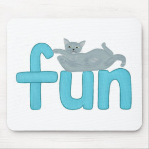 Alfombrilla De Ratón palabra divertida en aqua con gato gris juguetón,