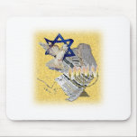 Alfombrilla De Ratón Paloma Tallit Menorah con el fondo<br><div class="desc">Este hermoso diseño incorpora el Magan David,  paloma,  Tallit y Menorah - con el fondo.</div>