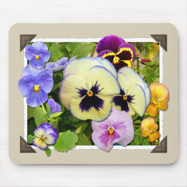 Alfombrilla De Ratón Pansy Delight ~ Mousepad (Frente)