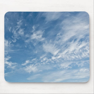 Alfombrilla De Ratón Patrón azul de nubes blancas dispersas