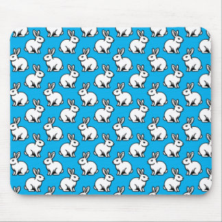 Alfombrilla De Ratón Patrón de conejos - Blanco y negro con azul cielo