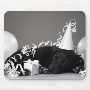 Alfombrilla De Ratón Perrito que duerme en decoraciones del fiesta
