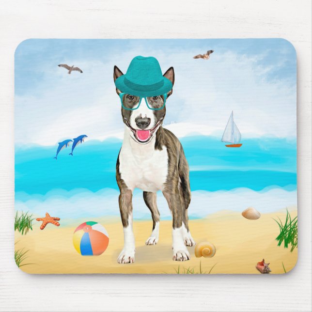 Alfombrilla De Ratón Perro de Bull Terrier en la playa (Frente)