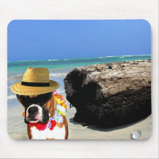 Alfombrilla De Ratón perro del boxeador en el mousepad de la playa