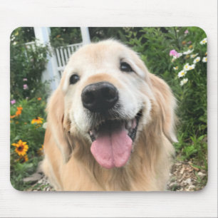 Alfombrilla De Ratón Perro recuperador de oro en jardín de flores