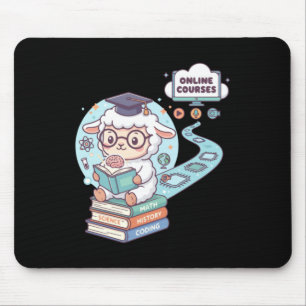 Alfombrilla De Ratón Personaje de oveja linda aprendiendo cursos en lín