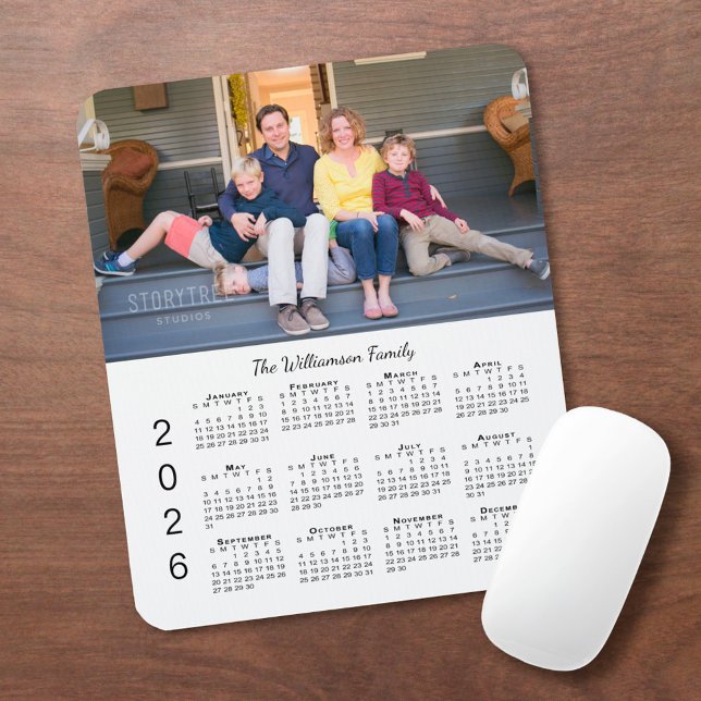 Alfombrilla De Ratón Personalized Photo Name White 2026 Calendar (Personalized Photo Name White 2026 Calendar Mouse Pad in situ)