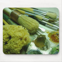 Pinceles y pintura