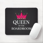Alfombrilla De Ratón Pink and Gold Crown Corporate Queen Desk<br><div class="desc">Pink and Gold Crown Corporate Queen Desk Command your workspace with style and confidence. This "Queen of the Boardroom" mouse pad features a sophisticated design with a vibrant pink and gold crown set against a sleek, black pinstripe background. The crisp white serif typography adds a professional touch, making it the...</div>
