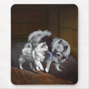 Alfombrilla De Ratón Pintado Keeshond Playtime - Arte Perro Original.