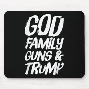 Alfombrilla De Ratón Pistolas y armas de la familia de Dios; Trump gana