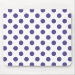 Alfombrilla De Ratón Polka ultravioleta sobre blanco<br><div class="desc">El color de Pantone del año 2018 es ultra violeta.</div>