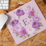 Alfombrilla De Ratón Pony Flower Wreath Watercolor Monograma Púrpura<br><div class="desc">Este diseño puede ser personalizado en el área proporcionada cambiando la foto y/o el texto. O puede personalizarse haciendo clic en Personalizar esta plantilla y, a continuación, eligiendo la opción de hacer clic en el personalizar y eliminando o cambiando el color del fondo, agregando texto, cambiando el color o estilo...</div>