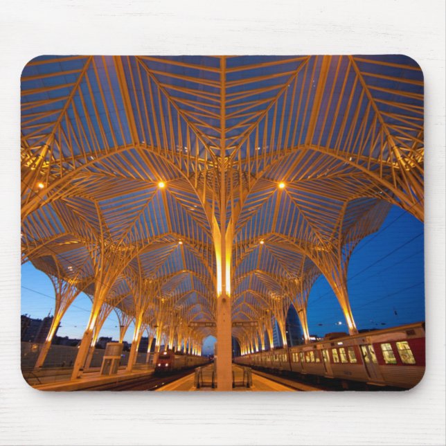 Alfombrilla De Ratón Portugal, Lisboa. Vista de la estación moderna (Frente)