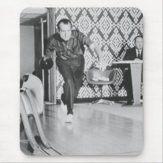 Alfombrilla De Ratón Presidente Richard Nixon que rueda en la Casa