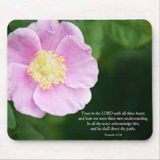 Alfombrilla De Ratón Proverbios 3:5-6 Biblia cristiana versus Flor rosa